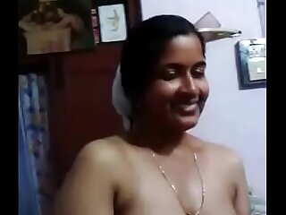 VID-20151218-PV0001-Kerala Thiruvananthapuram (IK) Malayalam 42 yrs old married beautiful, hot and erotic housewife aunty bathing with her 46 yrs old married husband sex porn video